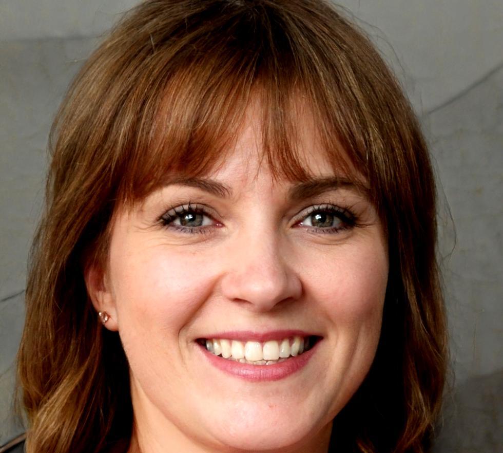 Меруерт Сагымбаева — бухгалтер-координатор